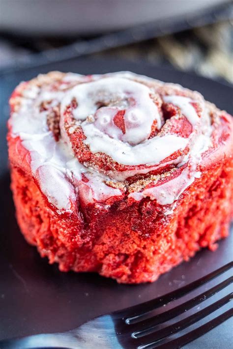 Red Velvet Cinnamon Rolls Recipe Home Made Interest