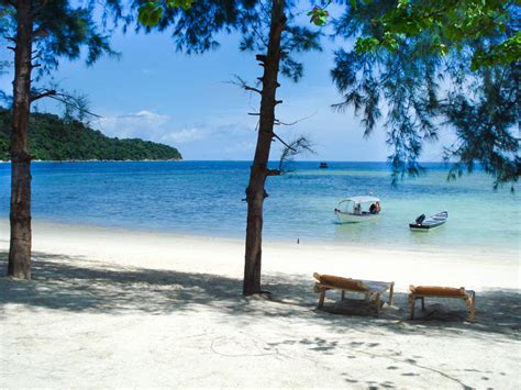 Featured amenities include dry cleaning/laundry. Samudra Beach Chalet - Pakej Pulau Malaysia