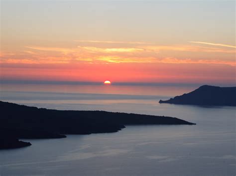 Santorini Oia Sunset Travel Zone Greece