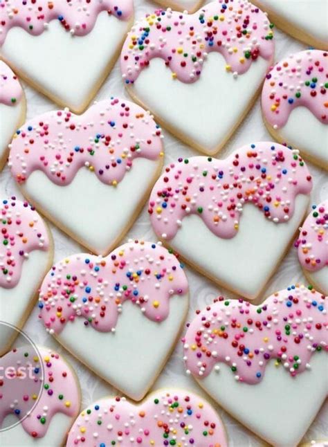 35 Cute Valentines Day Cookies Perfect For Your Partner Iced Cookies
