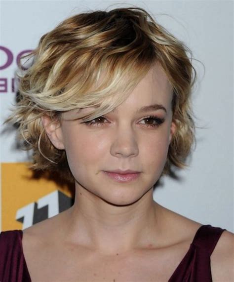 Short hair seems to be the modern trend, and so, it's no wonder that they are followed by millions of woman and young girls all over the world. 64 Sexy Hairstyles For Short Wavy Hair