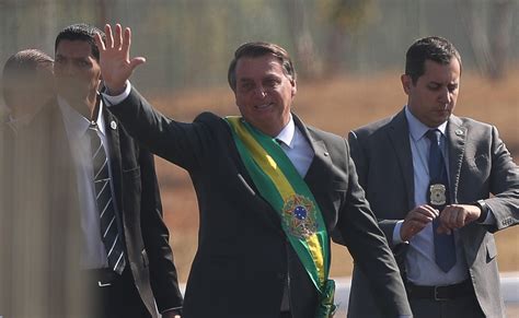 Presidente Jair Bolsonaro é O Entrevistado Da Edição Especial De Um Ano