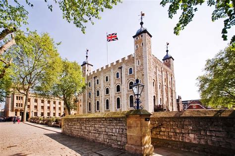 15 Best Castles In England Uk Road Affair Tower Of London Tickets