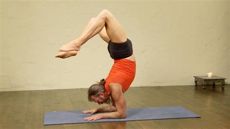 Forearm Balance And Variation Ekhart Yoga