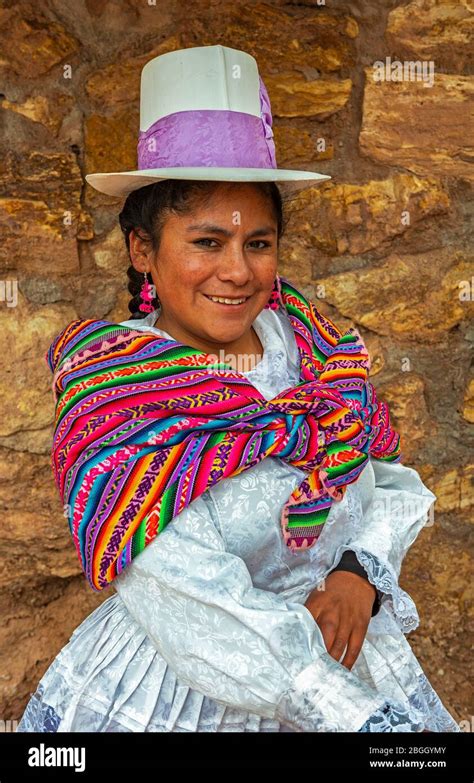 Peru Dress Hi Res Stock Photography And Images Alamy