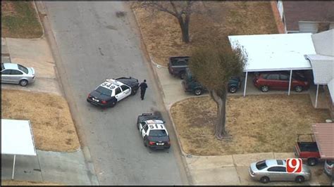 Police Investigate Shooting In Sw Okc Suspects At Large