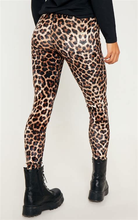 Leopard Velvet Printed Leggings Prettylittlething Ca