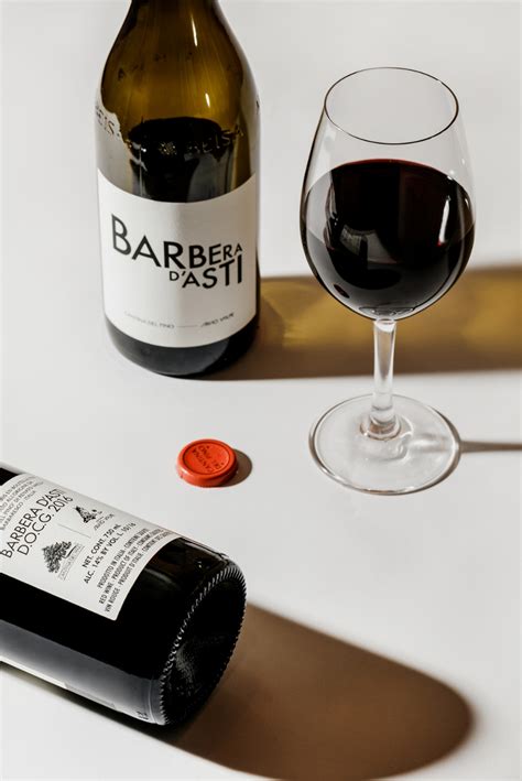 Hip Oversized Big Red Wine Glass Reviews Crate Barrel Artofit