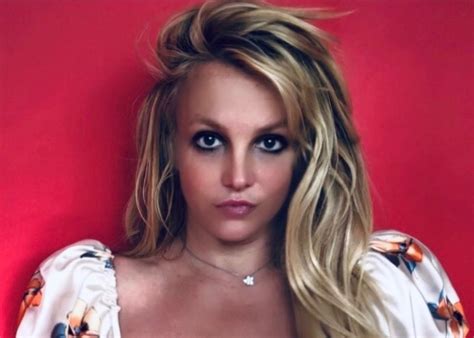 Слушать песни и музыку britney spears (бритни спирс) онлайн. Britney Spears On A Budget? Say It Isn't So! | Celebrity ...