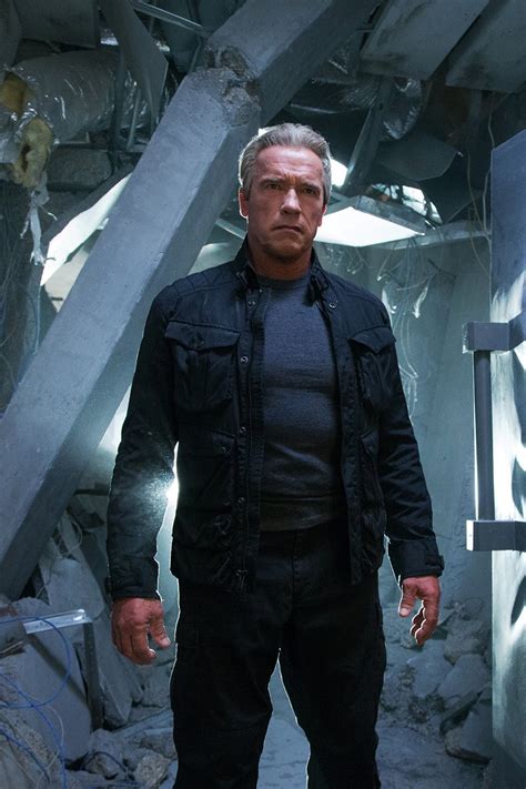 Terminator Genisys Official Clip Come With Me Trailers And Videos