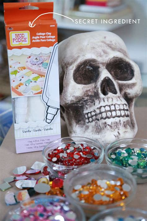 Two Things I Can Never Get Enough Of Frosting And Rhinestone Skulls I