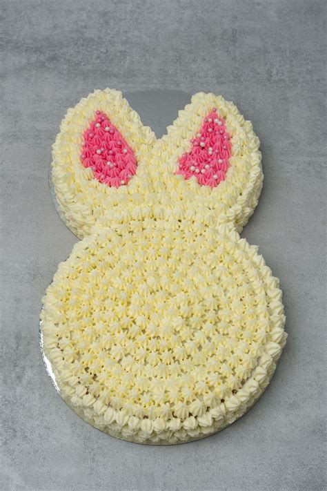 Easter Bunny Carrot Cake Spatula Desserts