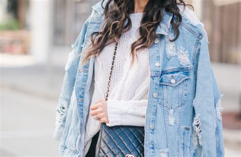 How To Wear The Oversized Denim Jacket Trend Archives Stylethegirl