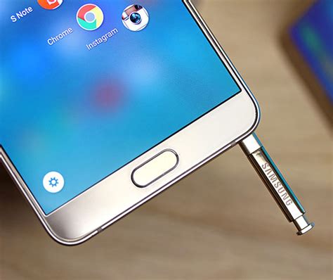 ปัญหาปากกา S Pen ติดเพราะเสียบผิดด้านบน Samsung Galaxy Note5 ถูกแก้ไข ...