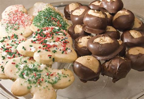 From gingerbread cookies and sugar cookies to shortbread and gluten free versions, we have more than 650 recipes to choose from. Top 21 Paula Deen Christmas Cookies - Best Recipes Ever