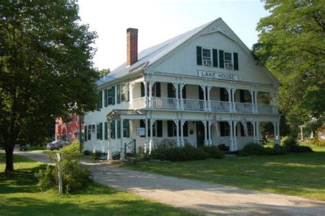1790 Bandb Lodge Hotel In Waterford Maine