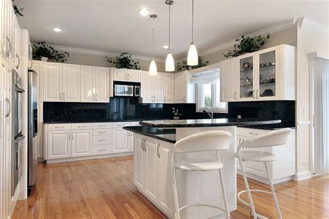 There's a better way to choose a kitchen. 36 "Brand New" All White Kitchen Layouts & Designs (Photos)