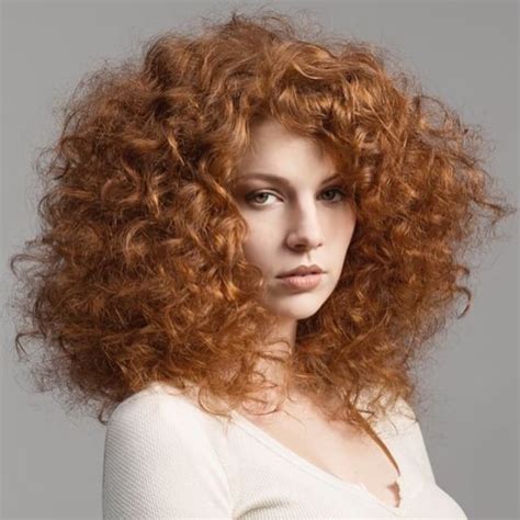 Redheads Magazine Sooooo Many Curls From Hannahjeverhart Photonotbyme Redheads Long Hair