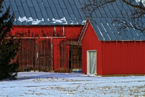 The Old Red Barn In Winter Photograph By Dan Sproul