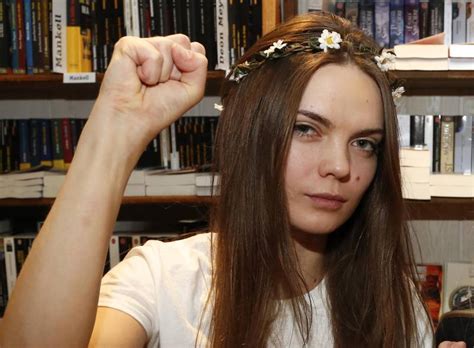 Morta La Giovane Attivista Oksana Shachko Fondatrice Di Femen Io Donna
