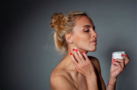 Horizontal Closeup Portrait Of A Blonde With Bare Shoulders Stock Image Image Of Blonde Cream