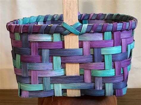 Basket Weaving with Intermediate and Advanced Techniques with Cheryl Dixon