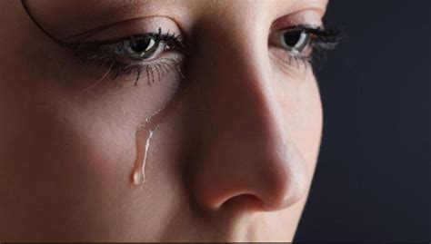 Por qué lloras Es bueno o malo dejar fluir las lágrimas Triskelate