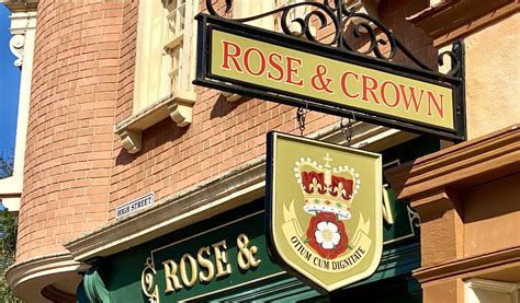 Rose Crown At Epcot Now Taking Reservations The Kingdom Insider