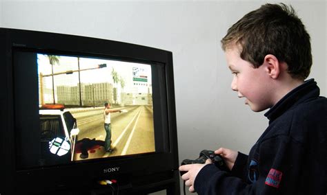 Violent Video Games Do Make People More Aggressive Daily Mail Online