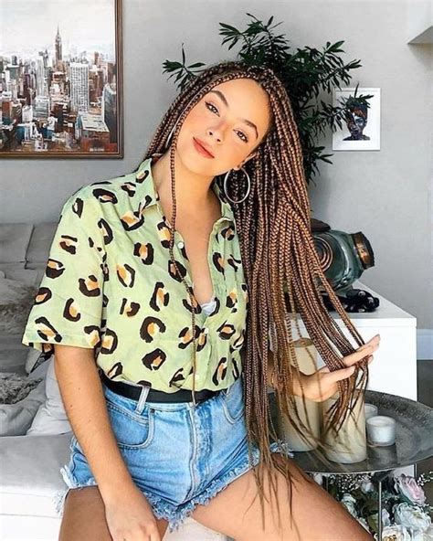 Highlights and lowlights are a great way to create the appearance of thicker hair. BOX BRAIDS 2021 → Lã, Jumbo, Linha e Kanekalon