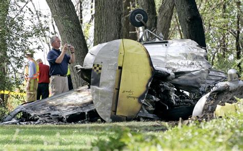 2 Killed In Small Plane Crash Near Eden Prairie Airport Minnesota