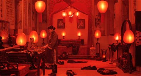 Ni zhen, from the story by su tong phot: "Raise the Red Lantern" scene - "Lanterne Rosse" scena ...