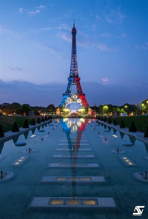 Épinglé Par Helen Szafer Sur Paris Eiffel Unique Perspective Tourisme