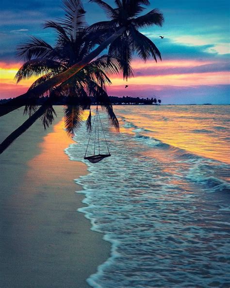 Beautiful Sunset In Sri Lanka From Kyrenian Sunset Beautiful Sunset