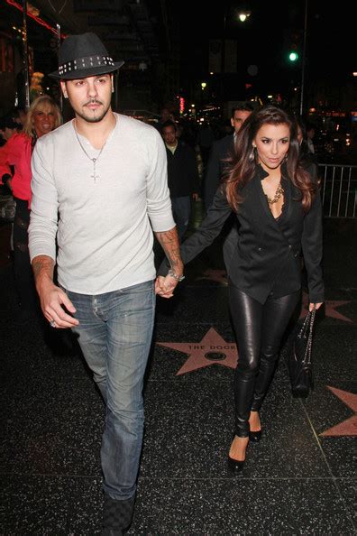 It does rain a lot, though not as often as outsiders think. Eva Longoria and Eduardo Cruz Hold Hands 1 of 8 - Zimbio