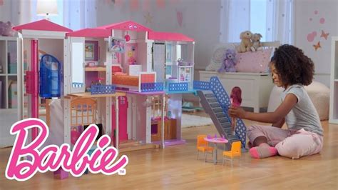 The Interactive Barbie Hello Dreamhouse At Play Barbie Youtube