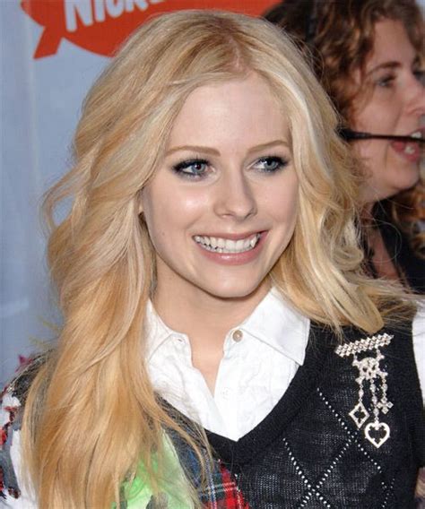 Https://tommynaija.com/hairstyle/avril Lavigne Hairstyle Name