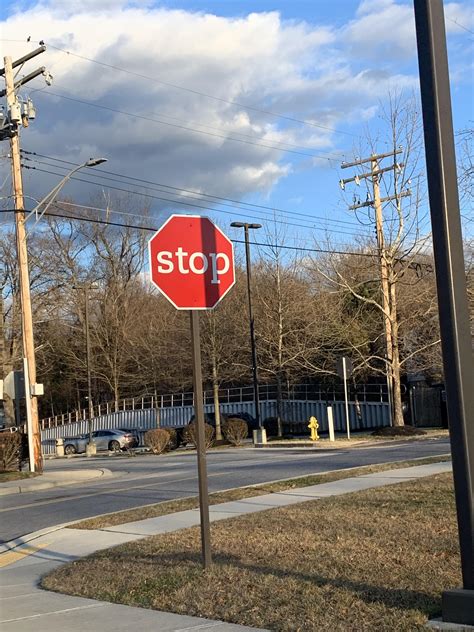 This lowercase stop sign : mildlyinteresting
