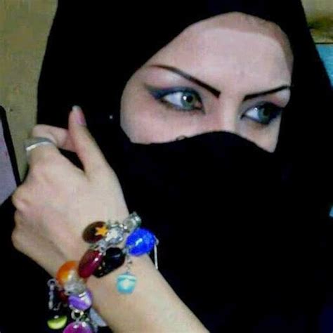 ارقام بنات سعودية مطلقة فتاة سعودية تبحث عن الزواج الجاد والتعارف فتاة