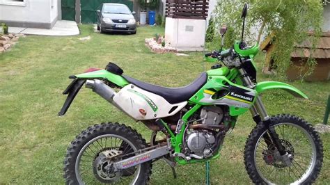 It's not powerful, light or sophisticated. Kawasaki klx 250 / 95' - YouTube