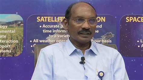 4 Astronauts Shortlisted For Manned Space Mission Isro Latest News
