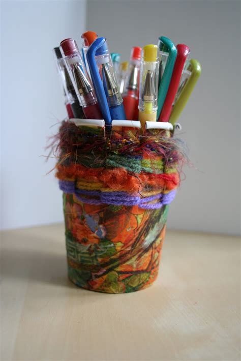 Factorydirectcraft.com has been visited by 10k+ users in the past month Pink and Green Mama: * ReCycle Craft: Paper Cup Weaving!