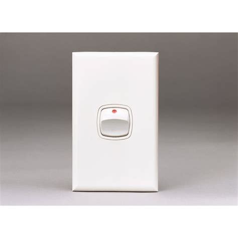 Hpm Excel 40amp Single Pole Switch White Bunnings New Zealand