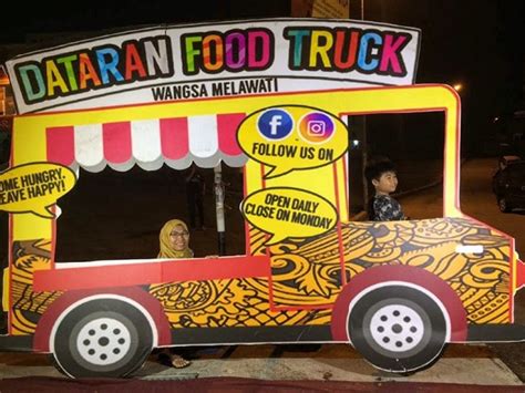 We notice there were many positive reviews about kaw kaw burger by various reputable bloggers and good. Malam minggu di Food Truck Wangsa Melawati | nak makan ...