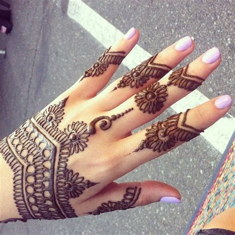 30 Simple Henna Designs For Beginners 0018