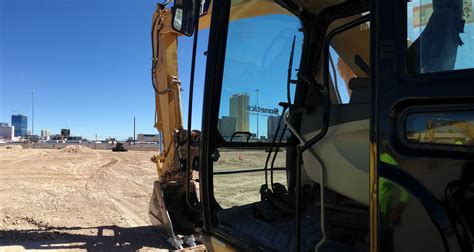 play in the adult sandbox at dig this in vegas