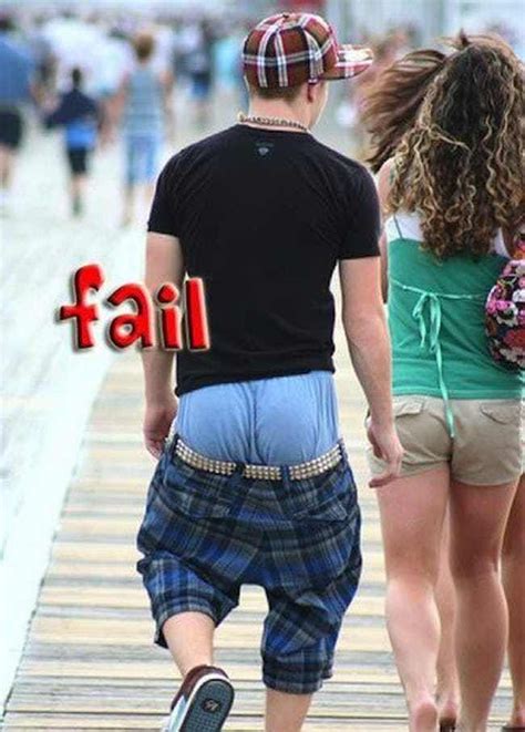 22 People Who Have No Idea How To Wear Pants 🍀viraluck Sagging Pants Funny Fashion White