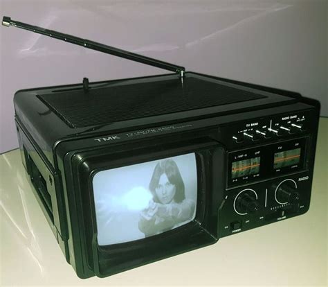 Tmk Toyomenka Vintage Television Portable Tv Am Fm Radio 5 Bandw Screen