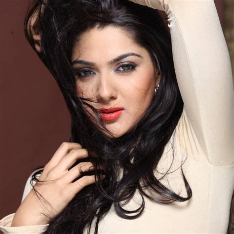 Sakshi Chaudhary Images Sexy Photo Gallery Albums And Hot Pics Collection