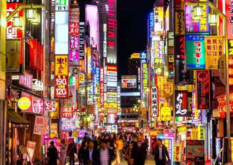 Things To Do In Shinjuku After Dark Exploring At Night